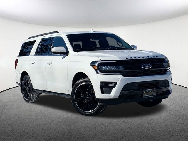 Used 2022 Ford Expedition Max Limited image 2