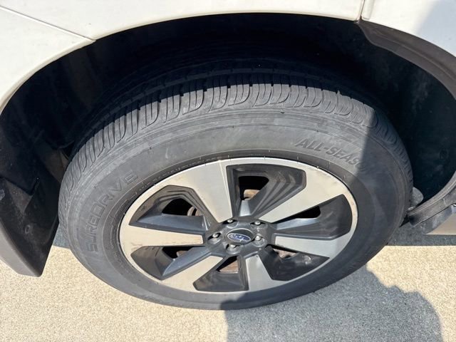 Used 2017 Subaru Forester 2.5i Limited w/ Protection Package #2 AWD/4WD image 4
