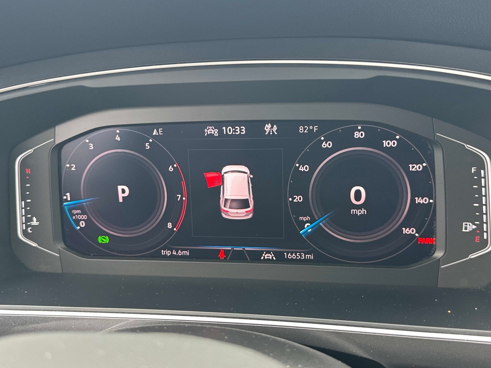 Certified 2024 Volkswagen Tiguan SEL R-Line AWD/4WD image 23