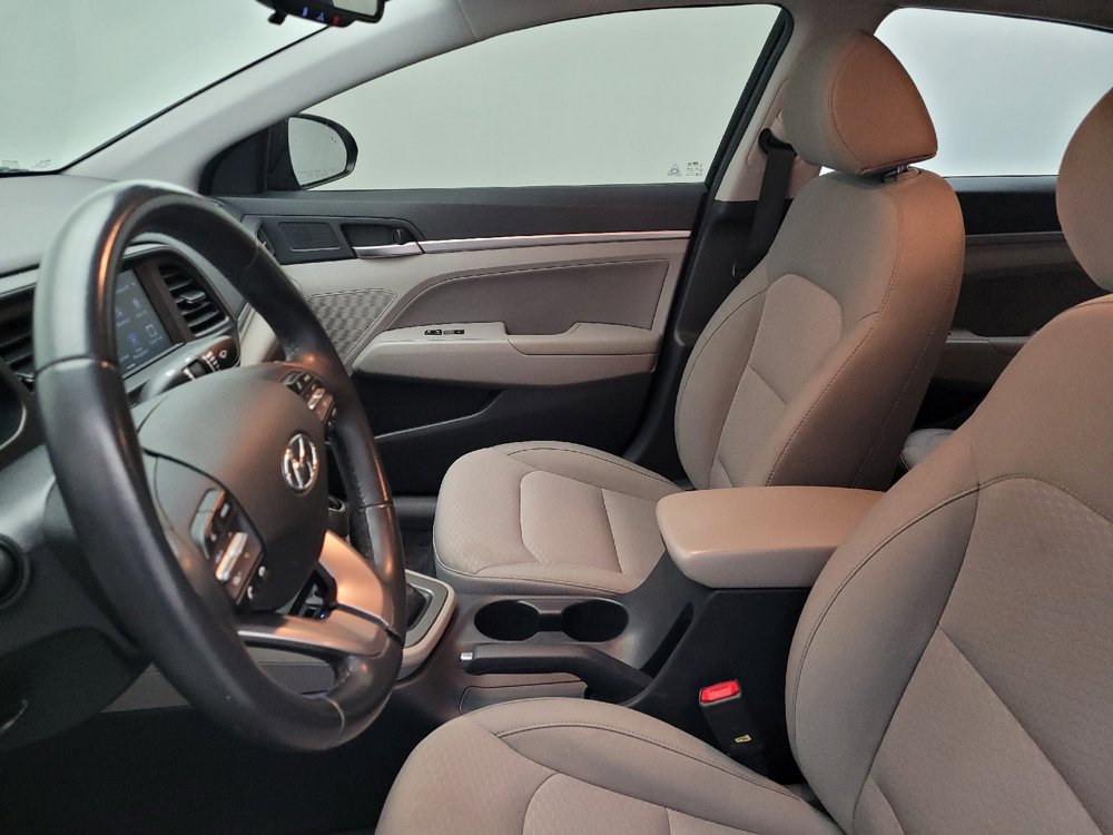 Used 2020 Hyundai Elantra Value Edition w/ Cargo Package (C1) FWD image 17