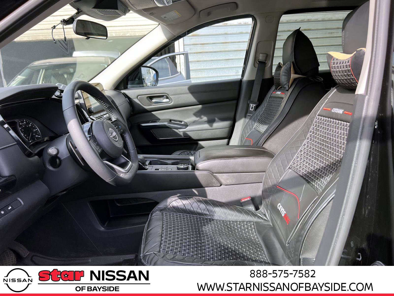 Certified 2022 Nissan Pathfinder SV w/ SV Premium Package image 19