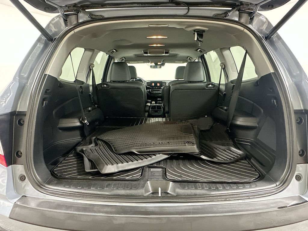 Certified 2022 Honda Pilot Touring image 27