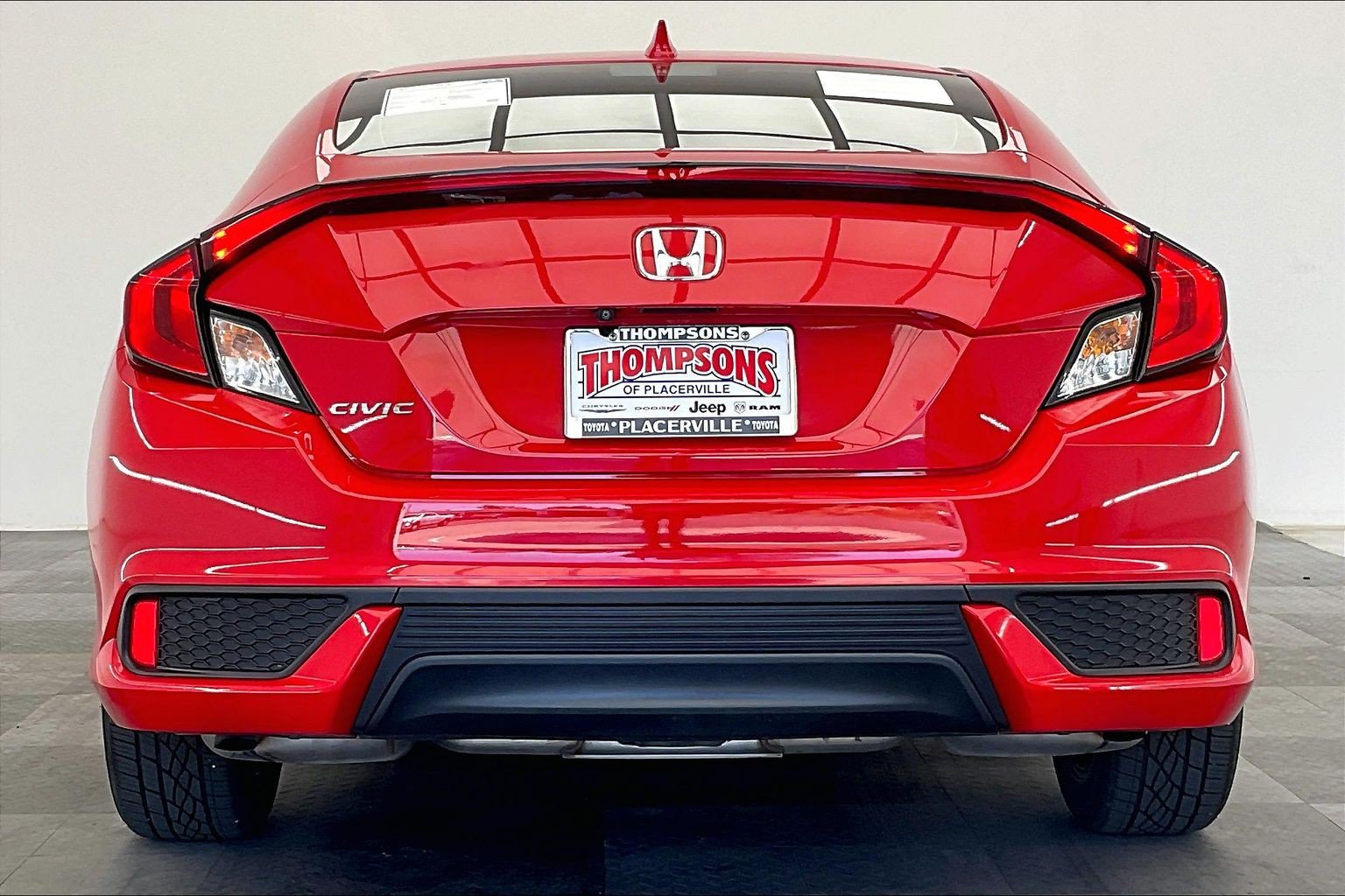 Used 2018 Honda Civic EX-T image 3