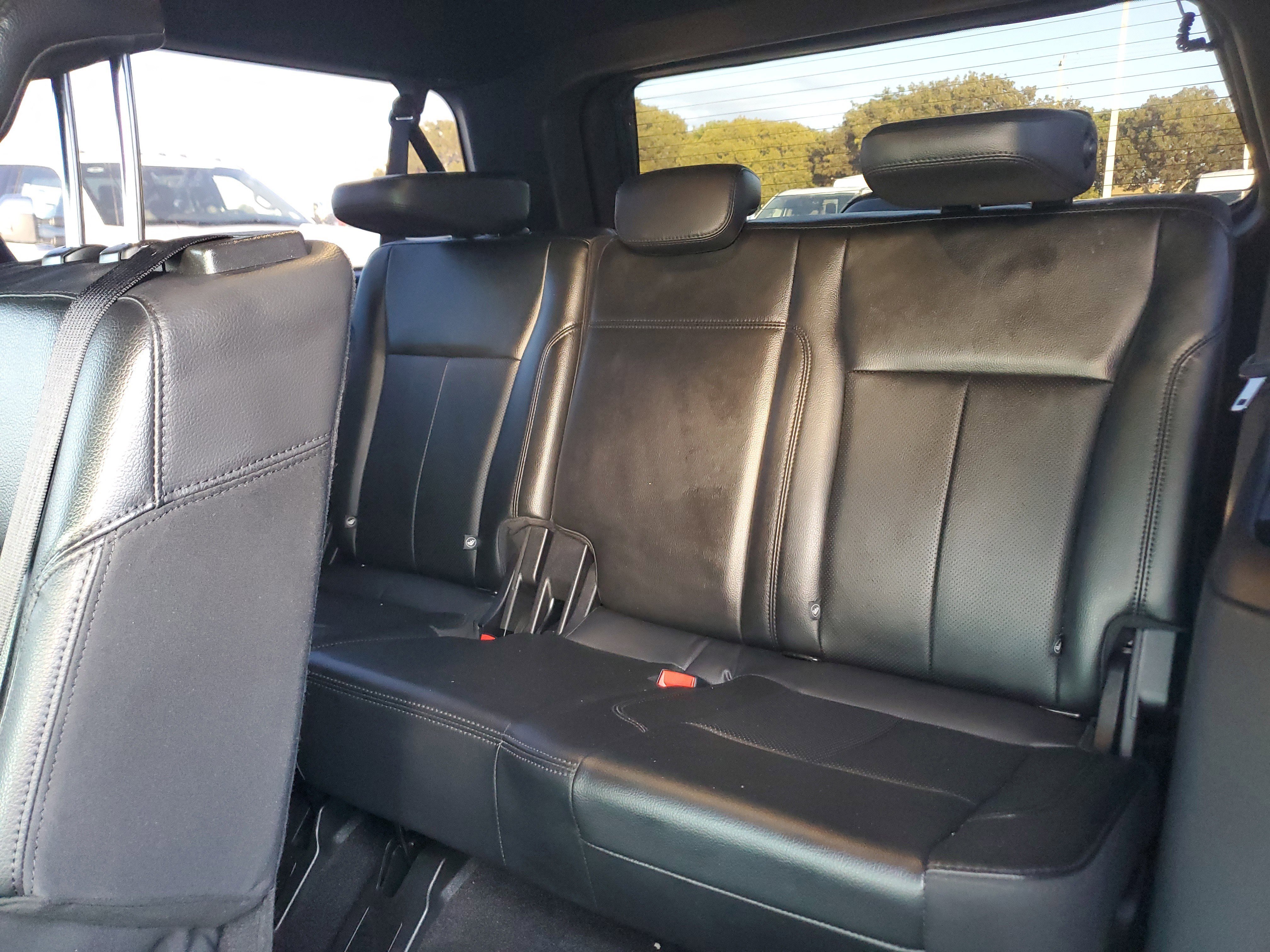 Used 2020 Ford Expedition Max XLT w/ Equipment Group 202A image 16