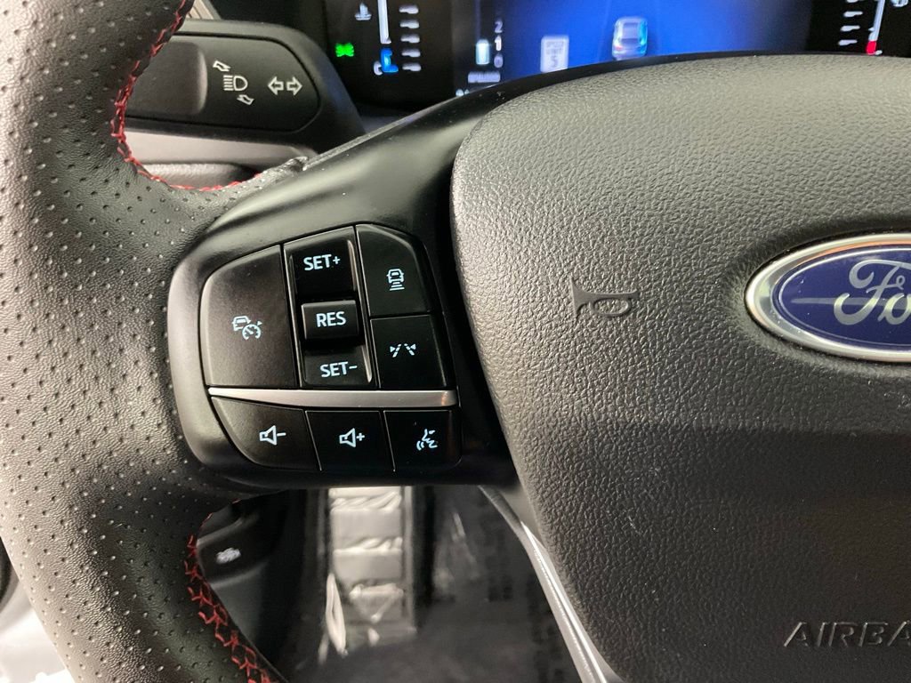 Used 2023 Ford Escape ST-Line w/ Tech Pack #1 FWD image 24