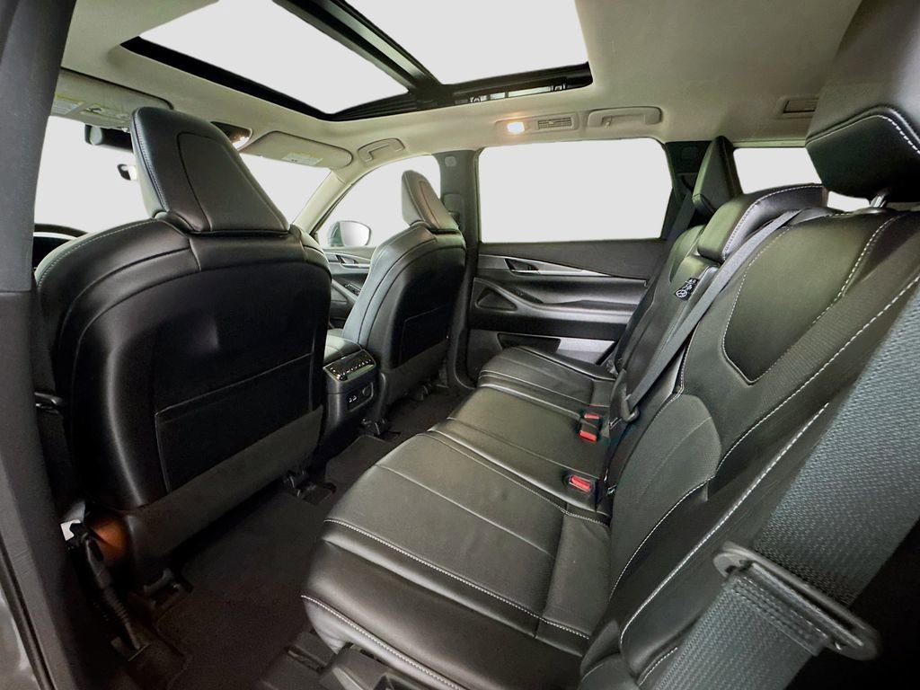 Used 2024 INFINITI QX60 Luxe image 18