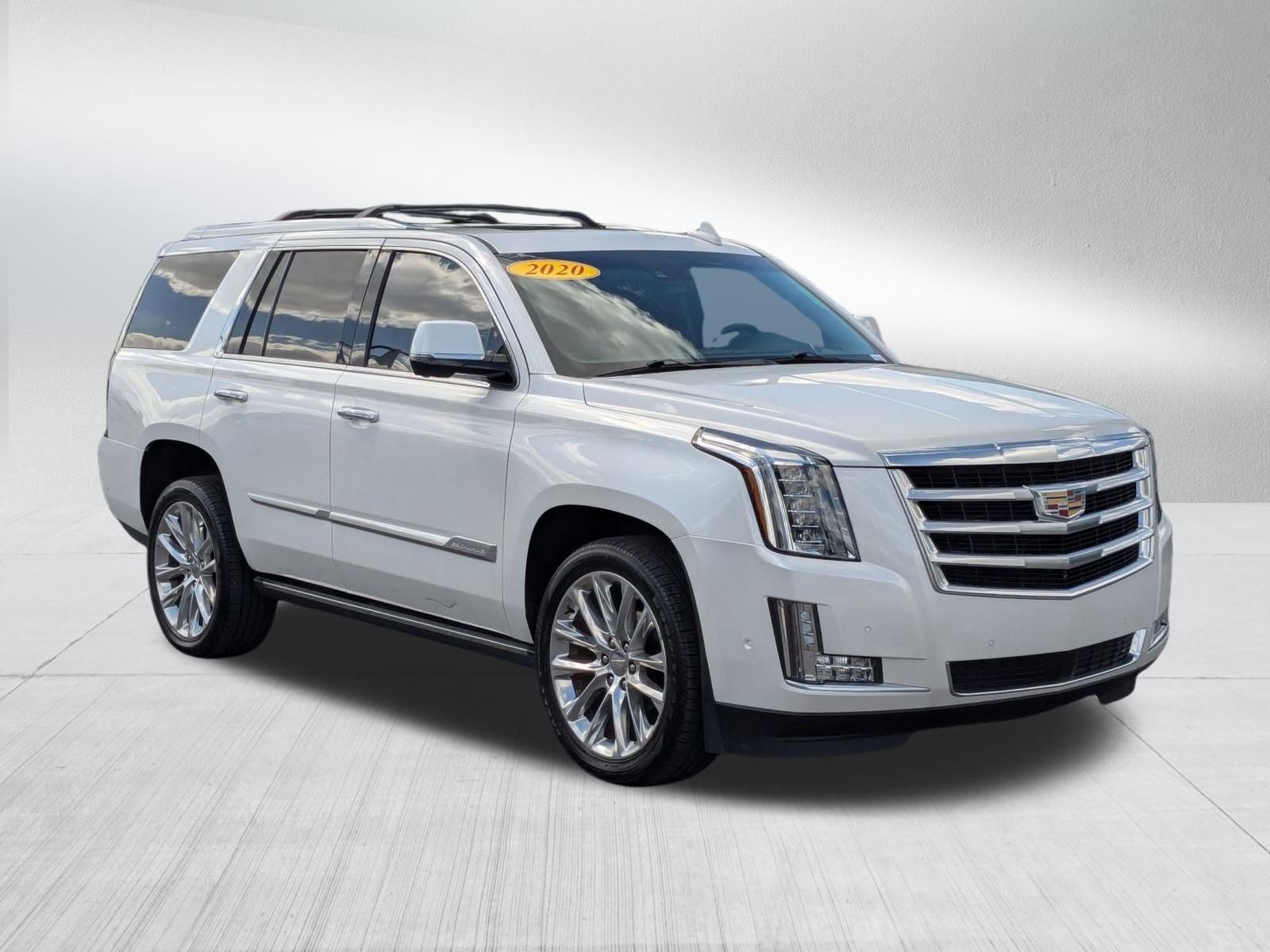 Certified 2020 Cadillac Escalade Premium Luxury AWD/4WD image 8