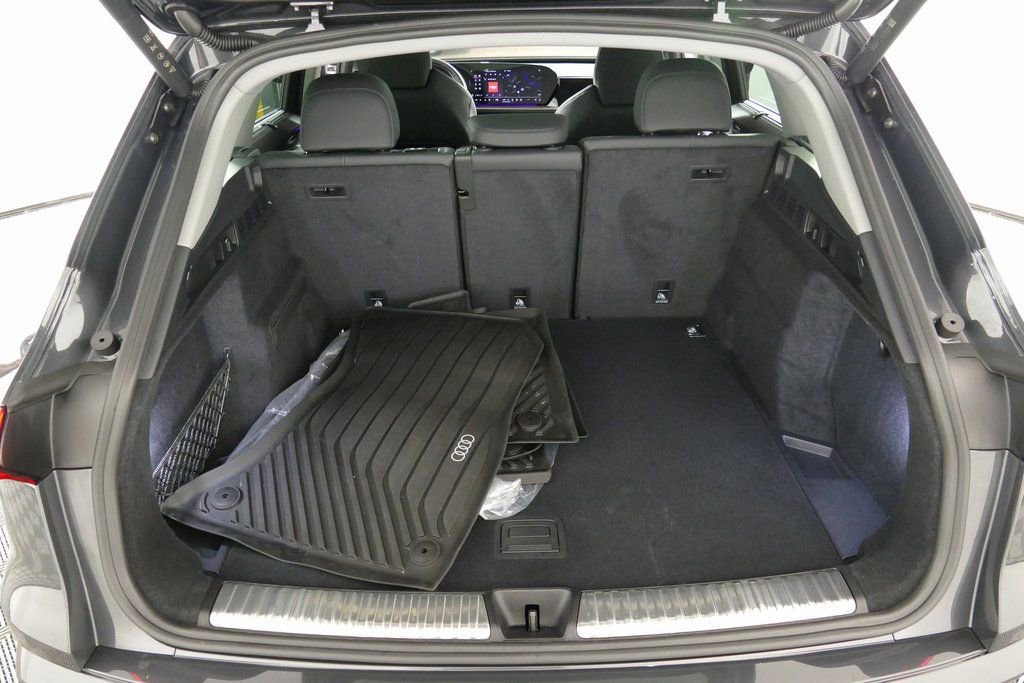 Certified 2025 Audi Q5 Premium Plus w/ Premium Plus image 33