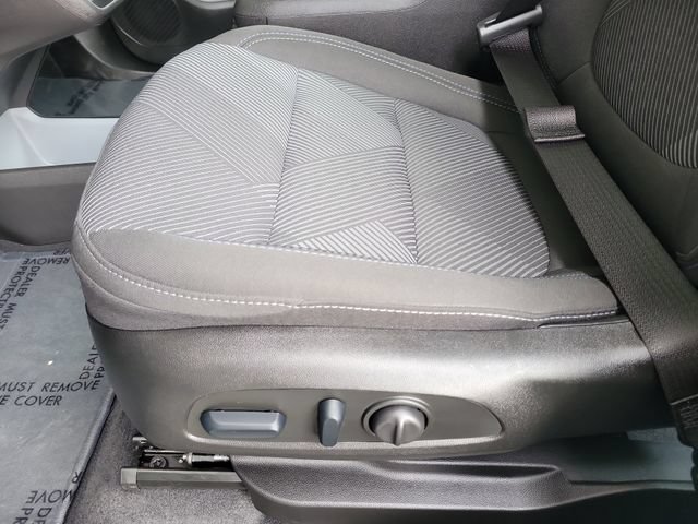 Used 2027 Chevrolet Bolt LT w/ Comfort Package FWD image 18