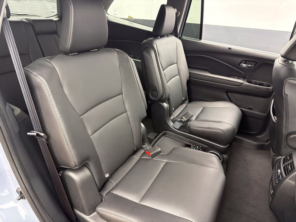 Used 2022 Honda Pilot Touring image 30