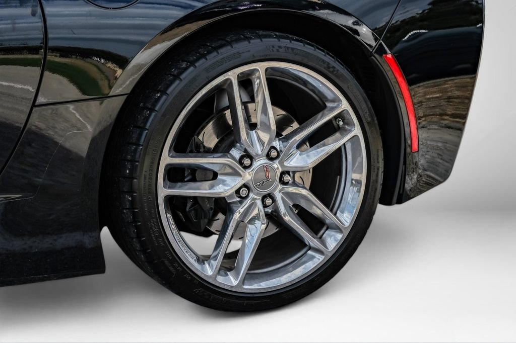 Used 2018 Chevrolet Corvette Stingray Convertible Z51 2LT RWD image 54