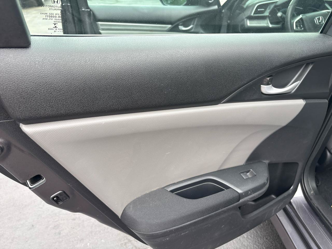 Used 2016 Honda Civic EX image 17