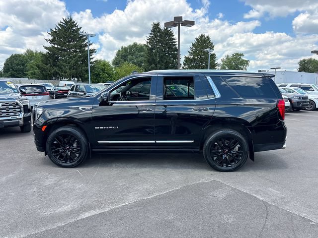 Used 2023 GMC Yukon Denali w/ Denali Reserve Package AWD/4WD image 3