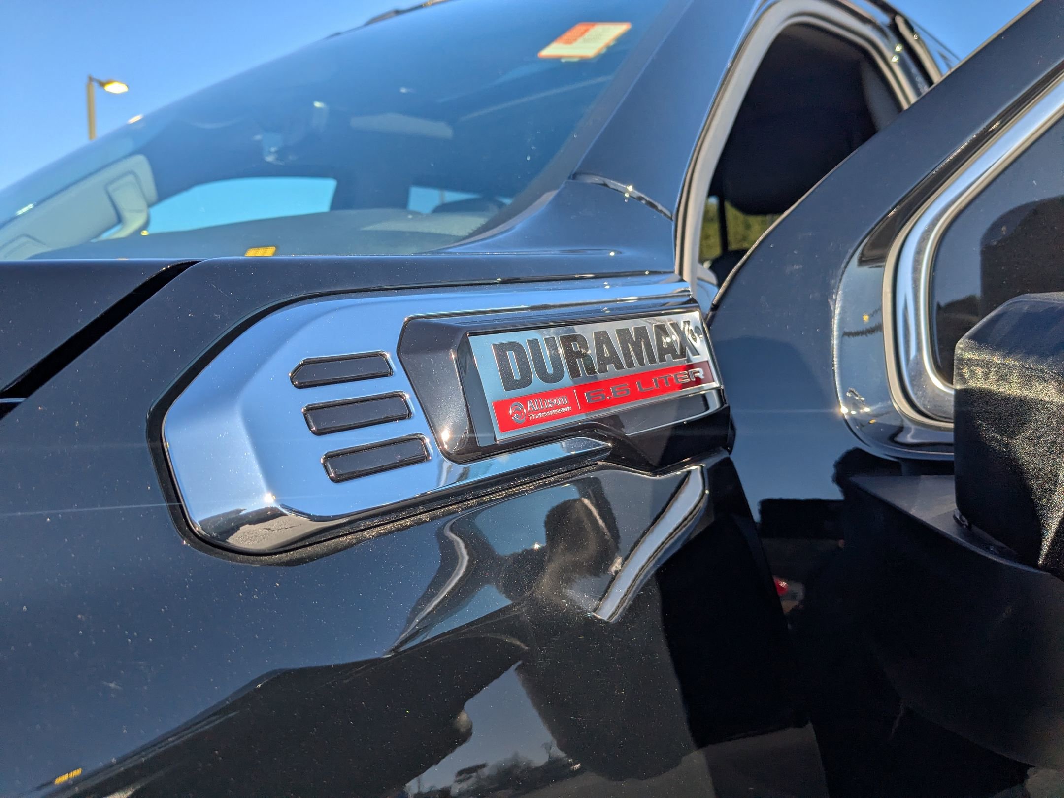 Used 2024 GMC Sierra 2500 Denali w/ Denali Reserve Package image 31