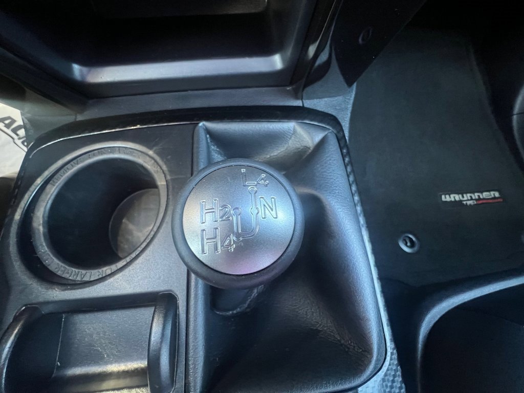 Used 2024 Toyota 4Runner TRD Off-Road Premium image 9