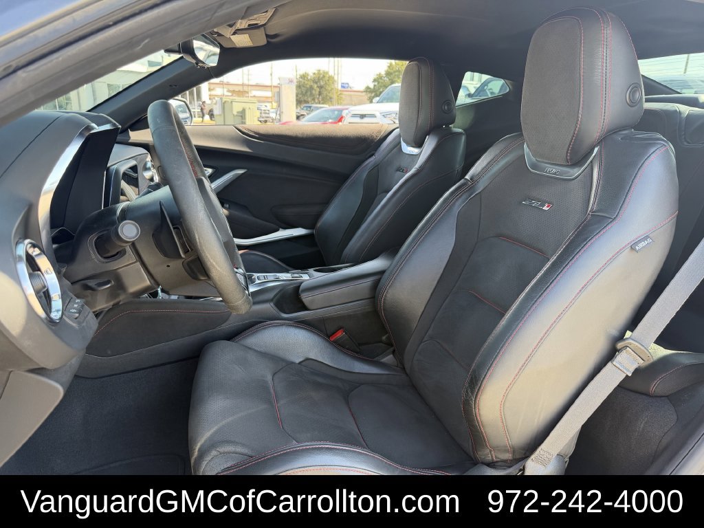 Used 2022 Chevrolet Camaro ZL1 RWD image 28