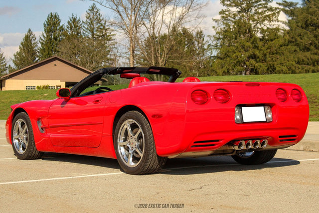 Used 2004 Chevrolet Corvette Convertible w/ Preferred Equipment Group image 6