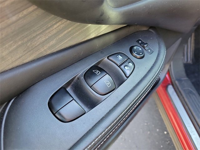 Used 2017 Nissan Murano S w/ Navigation Package image 14