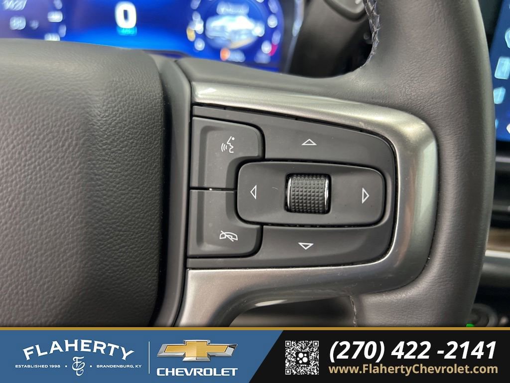 Used 2023 Chevrolet Silverado 1500 LT AWD/4WD image 24