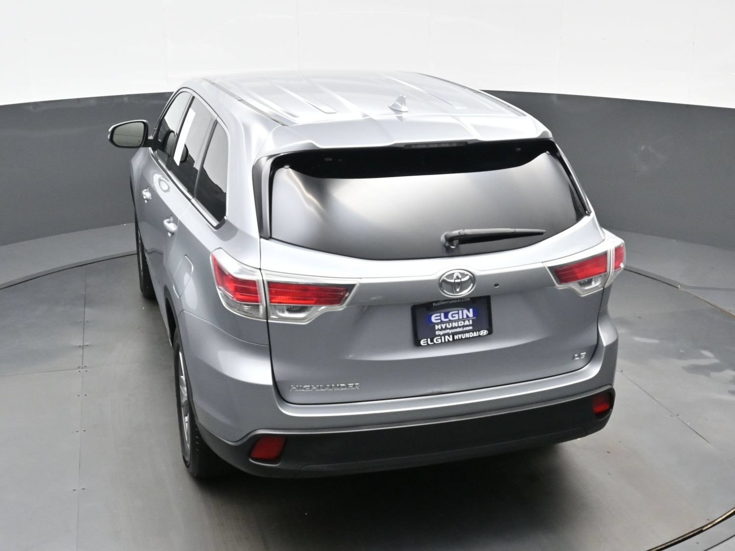 Used 2014 Toyota Highlander Plus FWD image 35
