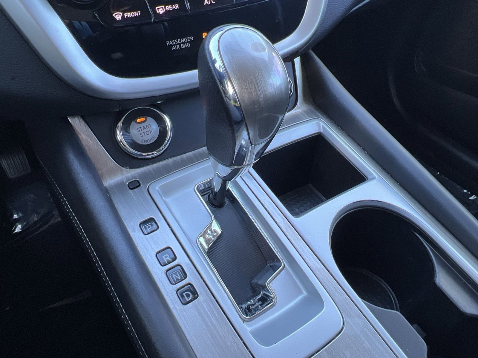 Used 2018 Nissan Murano SV w/ Premium Package image 19