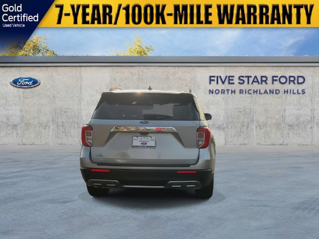 Used 2023 Ford Explorer XLT w/ Equipment Group 202A RWD image 9