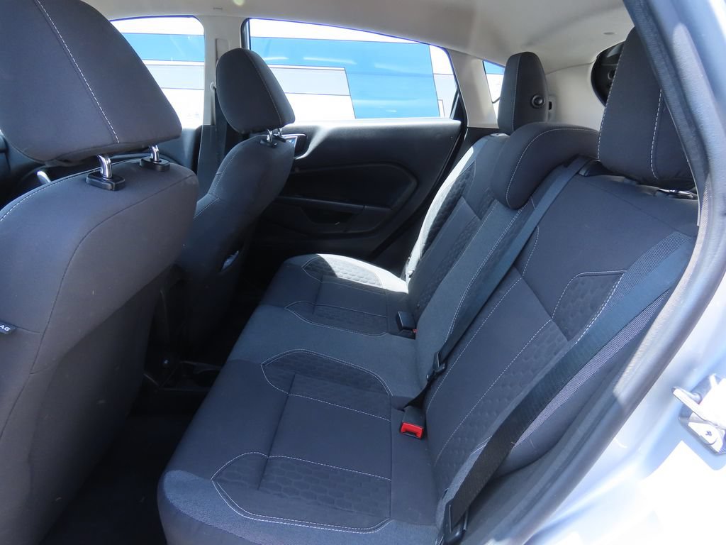 Used 2014 Ford Fiesta SE w/ Equipment Group 201A FWD image 11