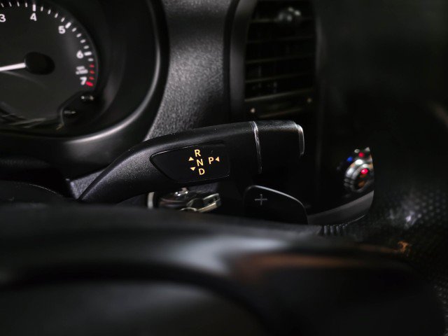 Used 2016 Mercedes-Benz Metris Passenger image 21