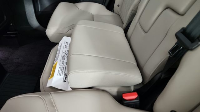 New 2026 Volvo XC90 T8 Plus w/ Protection Package Premier AWD/4WD image 70