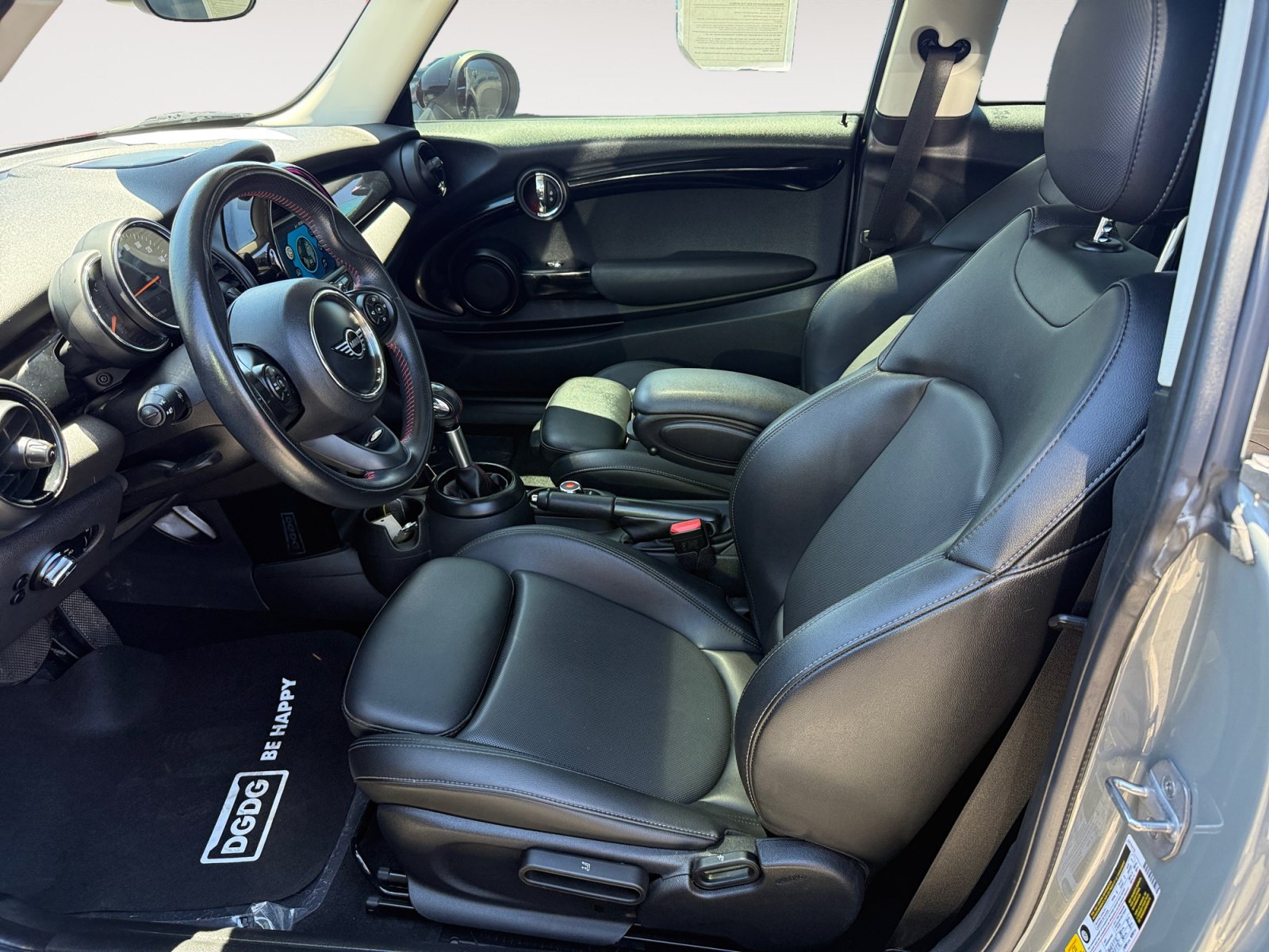 Used 2019 MINI Cooper S FWD image 10