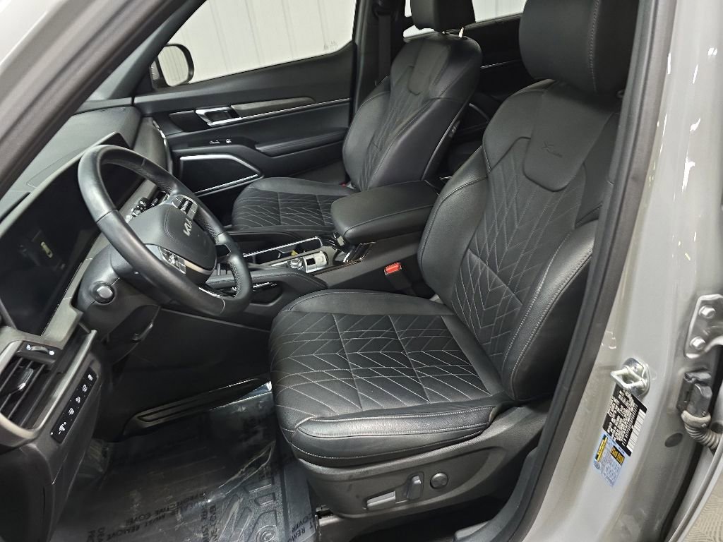 Used 2023 Kia Telluride EX X-Line AWD/4WD image 30