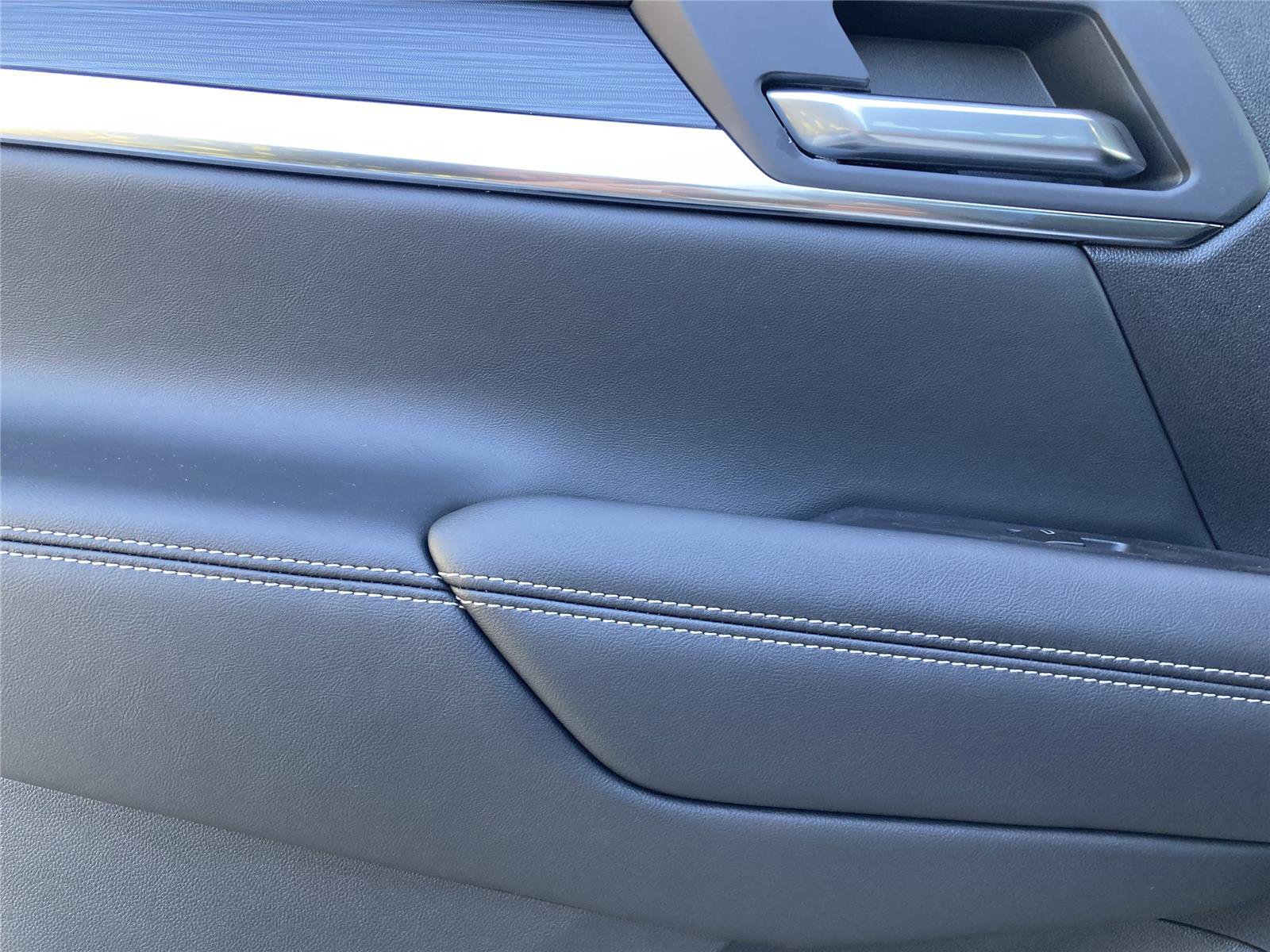 New 2026 GMC Terrain Elevation w/ Elevation Premium Package image 27