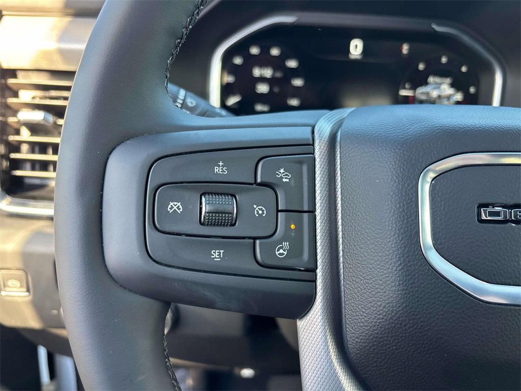 New 2026 GMC Sierra 3500 Denali w/ Denali Reserve Package image 10