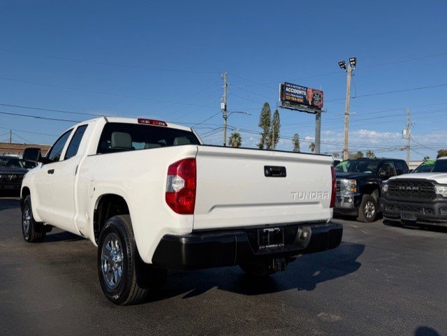 Used 2016 Toyota Tundra SR w/ Tow Package image 9