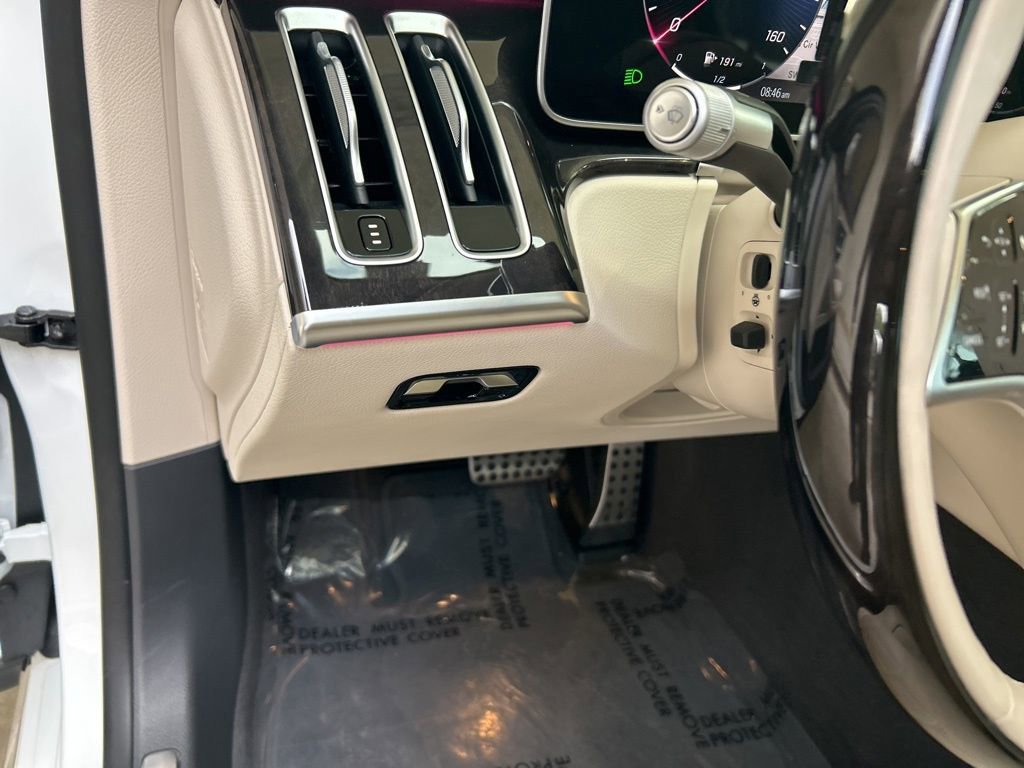 Used 2024 Mercedes-Benz S 580e 4MATIC Sedan w/ AMG Line image 53