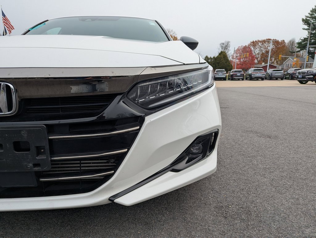 Used 2022 Honda Accord Sport image 11