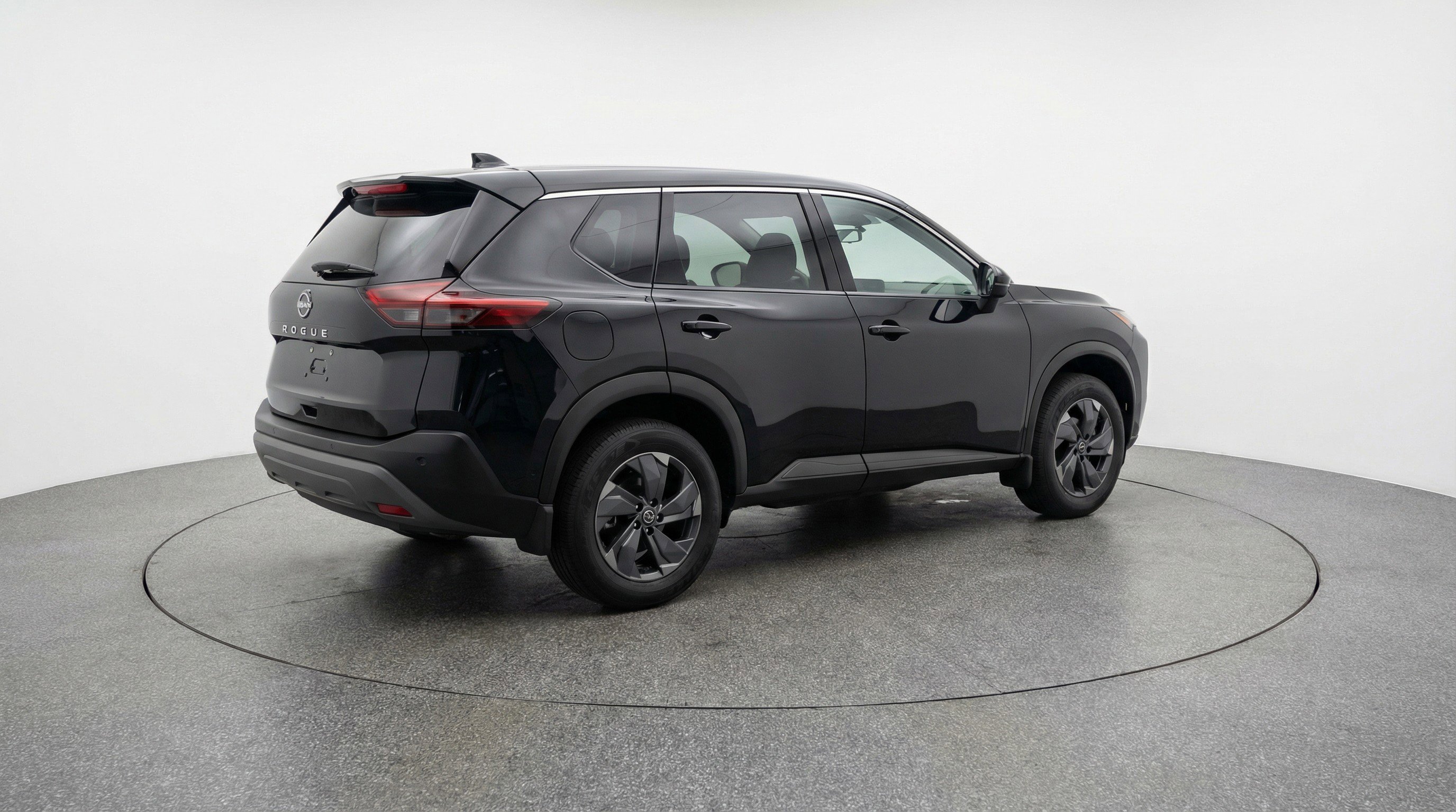 Used 2025 Nissan Rogue SV FWD image 9