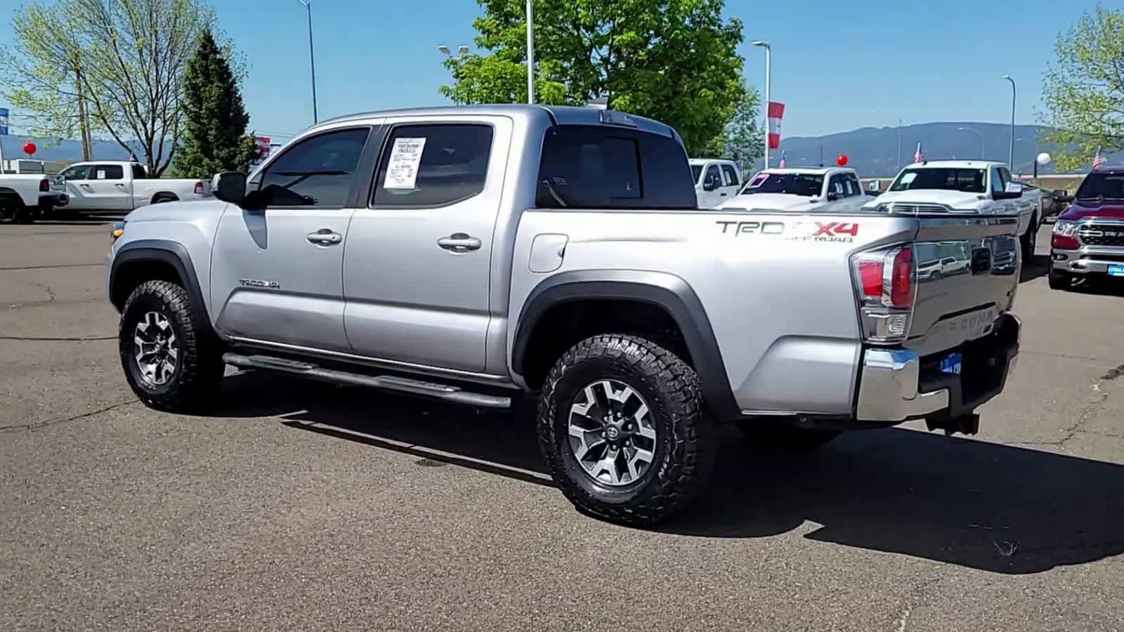 Used 2021 Toyota Tacoma TRD Off-Road AWD/4WD image 6