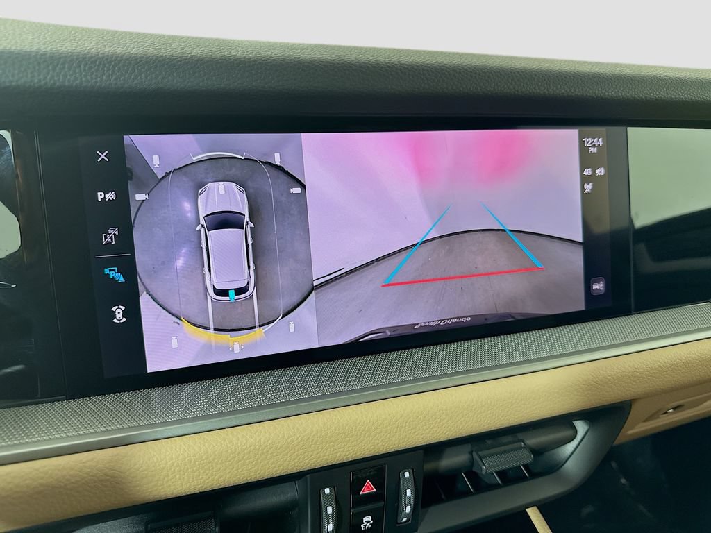 Certified 2025 Porsche Cayenne S AWD/4WD image 17