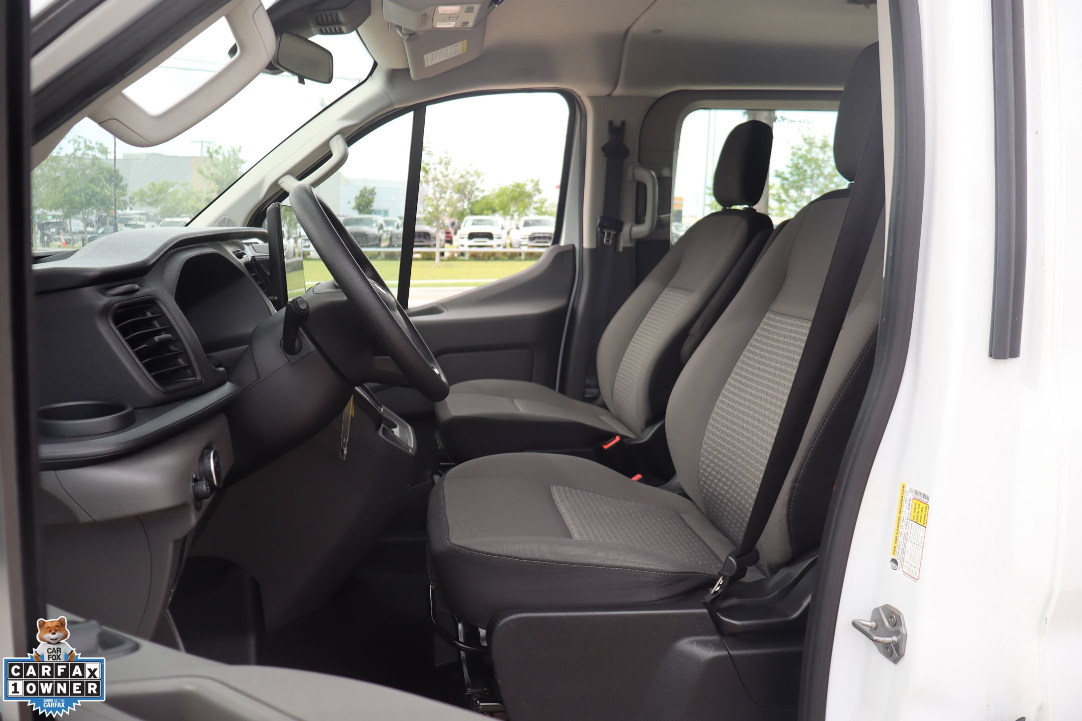 Used 2024 Ford Transit 350 XLT RWD image 11