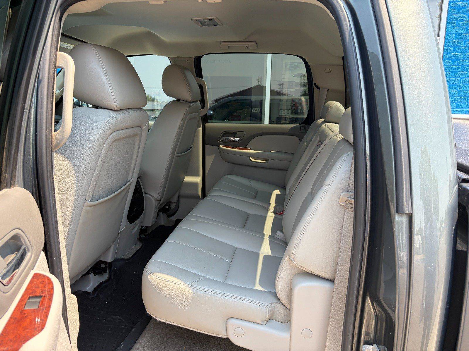 Used 2011 Chevrolet Silverado 1500 LTZ w/ LTZ Plus Package AWD/4WD image 19