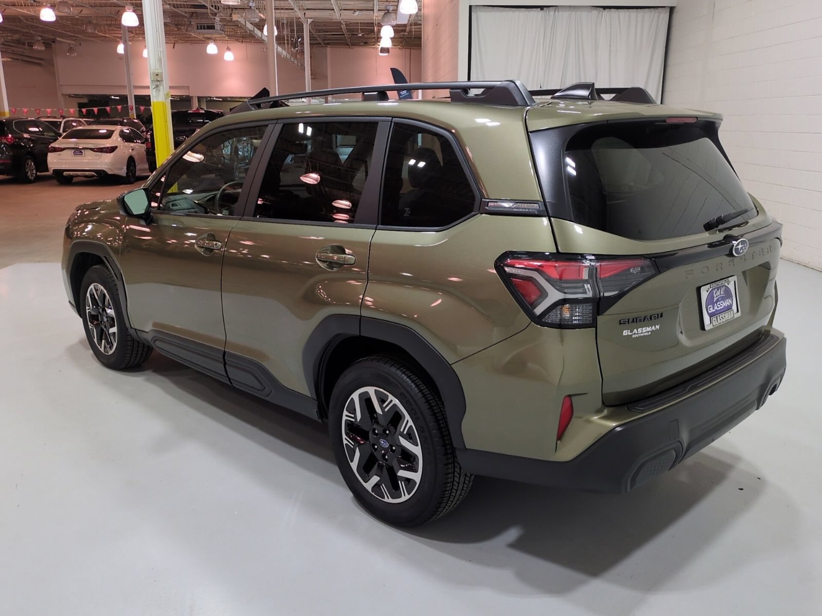 Certified 2025 Subaru Forester Premium AWD/4WD image 5