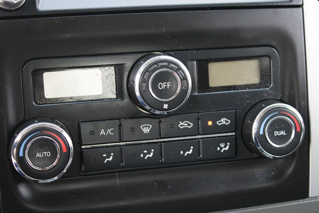 Used 2020 Nissan Frontier SV image 24