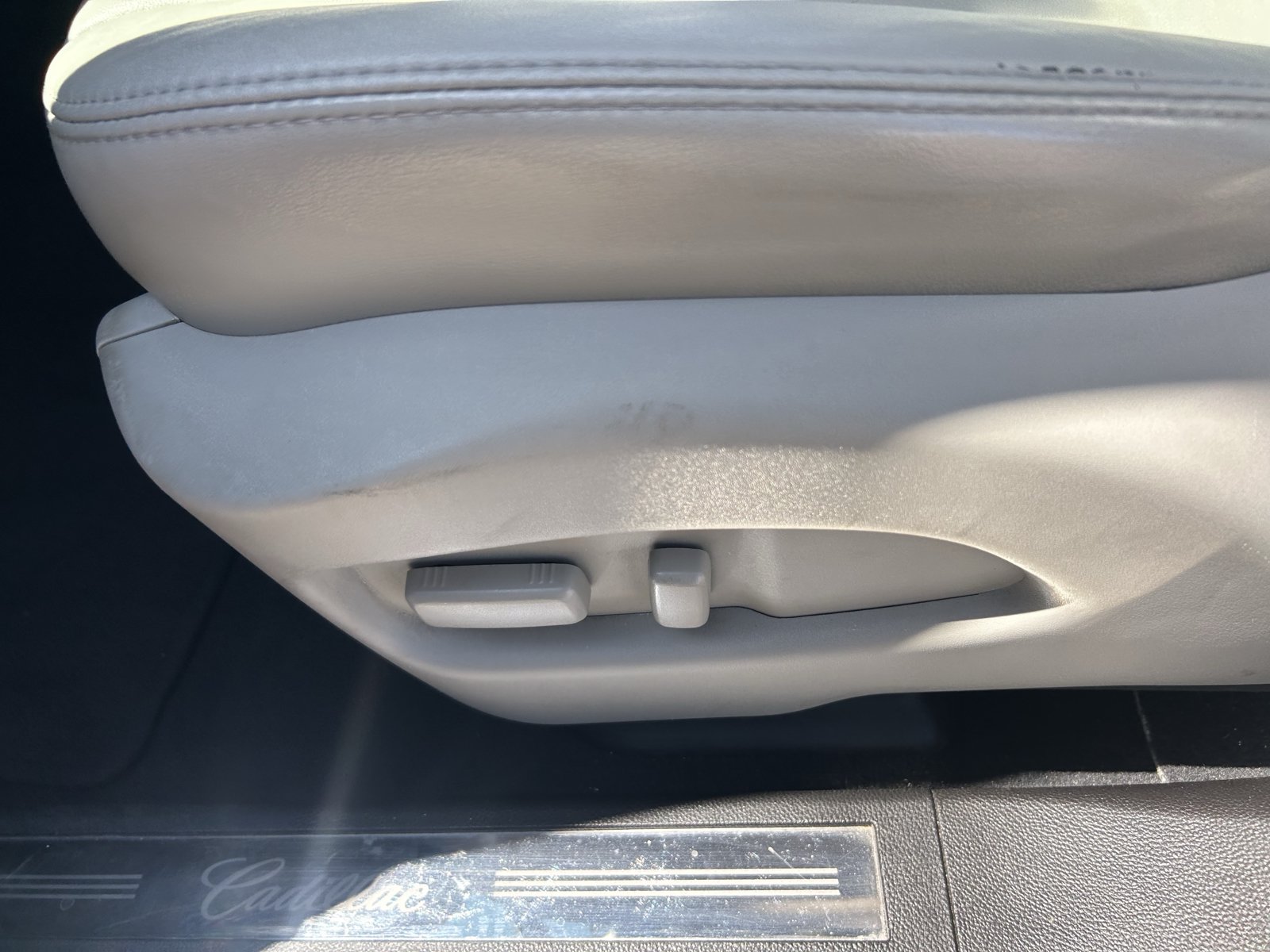 Certified 2016 Cadillac SRX FWD image 15