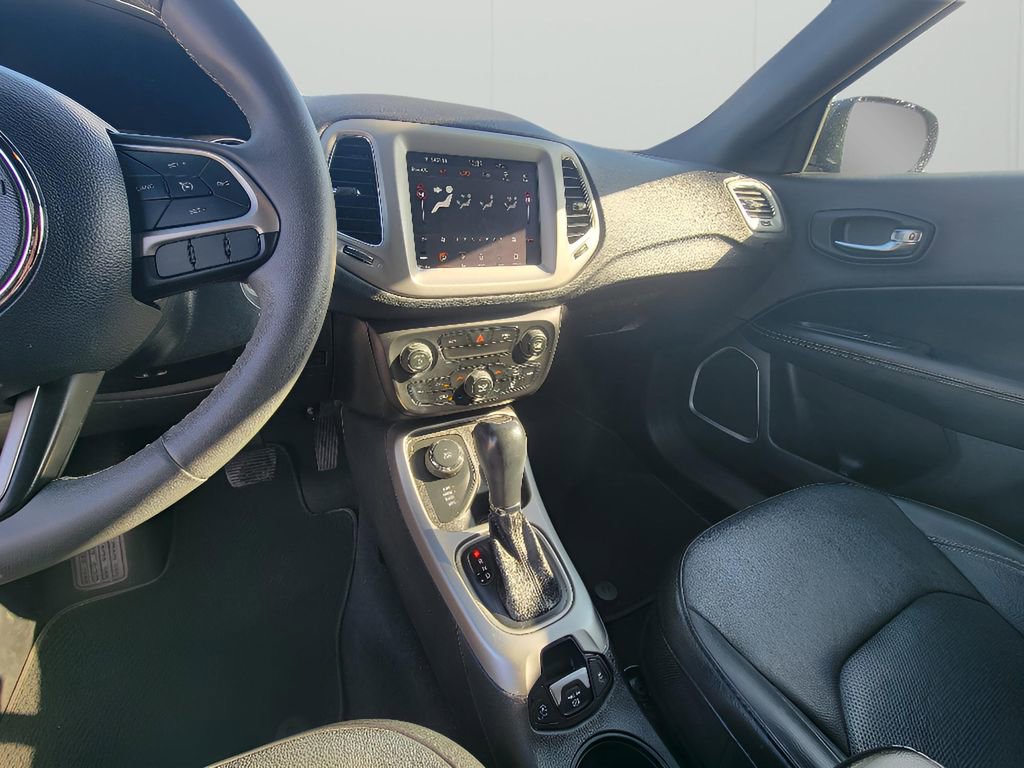 Used 2021 Jeep Compass Latitude image 17