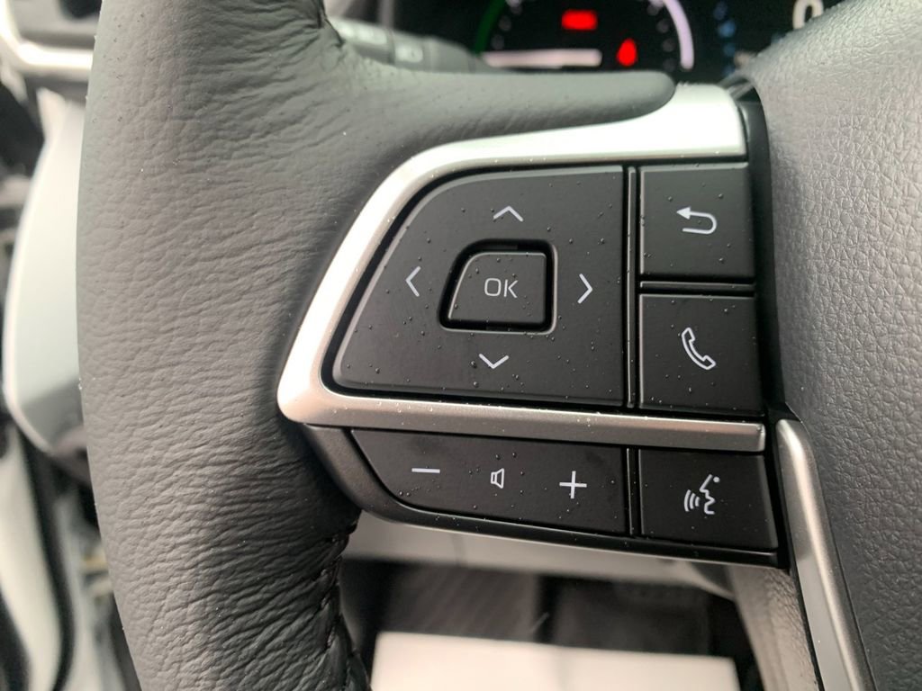 New 2026 Toyota Sienna XLE image 27