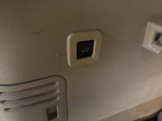 Used 2016 Ford Expedition EL XLT w/ Equipment Group 202A image 16