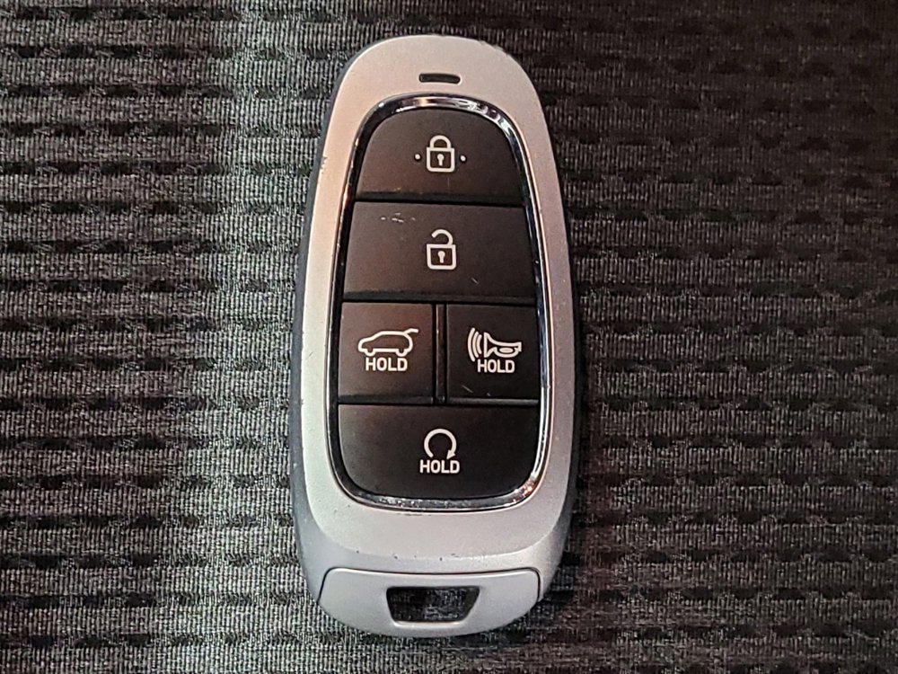 Used 2022 Hyundai Santa Fe XRT FWD image 32
