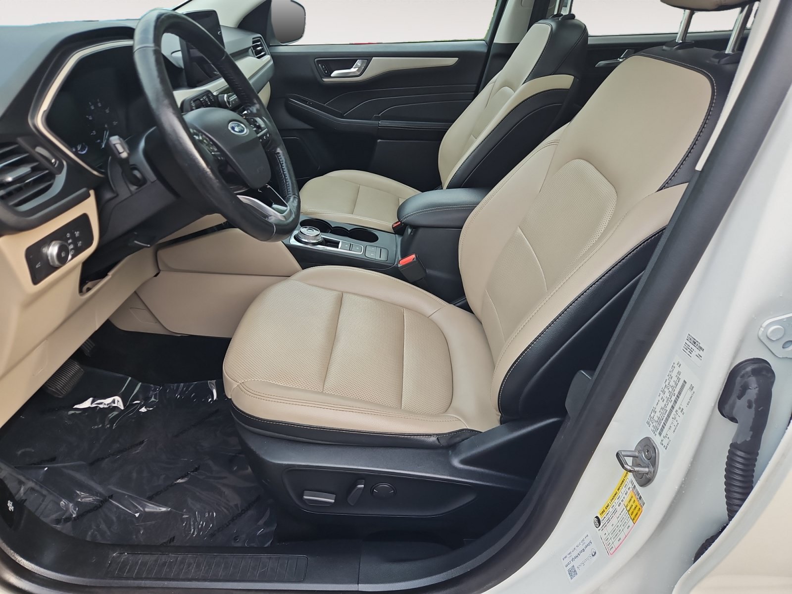 Used 2021 Ford Escape SEL AWD/4WD image 9