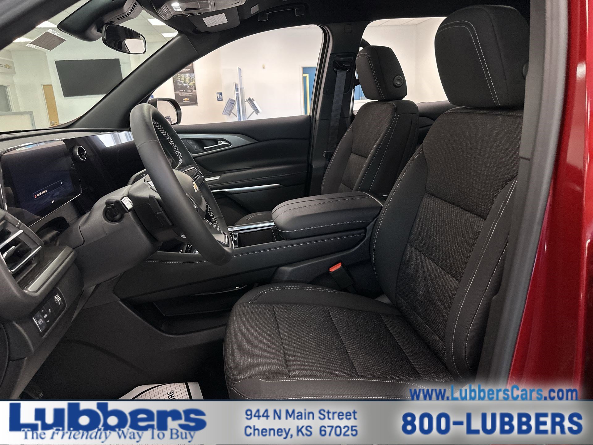 New 2026 Chevrolet Traverse LT image 3